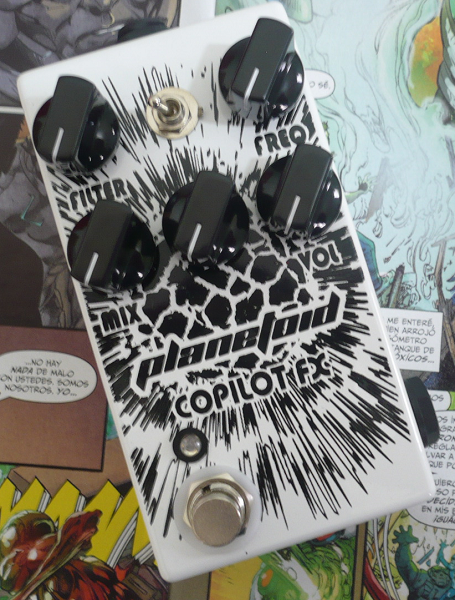 Copilot Fx planetoid ring modulator pedal